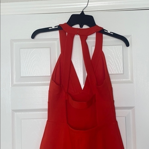 H&M backless dress! - Picture 3 of 7